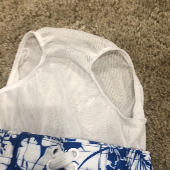 18M Op brand swim trunks, blue with white flowers - Picture 5 of 5